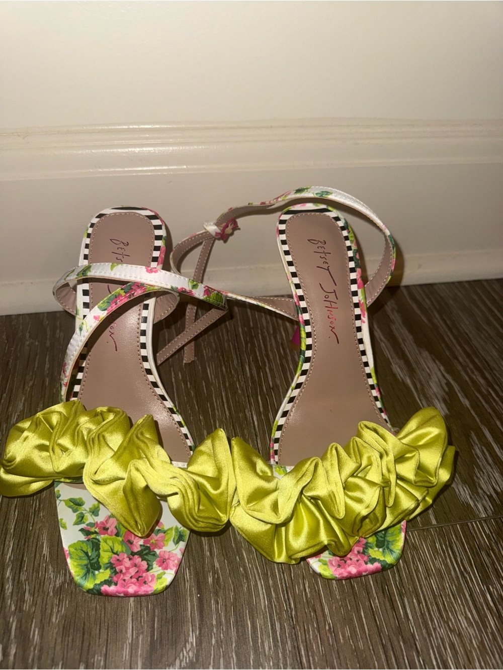 Betsey Johnson Lime Green Ruffle Floral Ankle-Strap Heel with Pink Stiletto - Picture 2 of 5